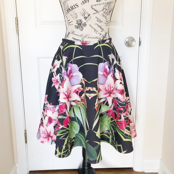 Ted Baker London Dresses & Skirts - Ted Baker London Floral A-Line Skirt